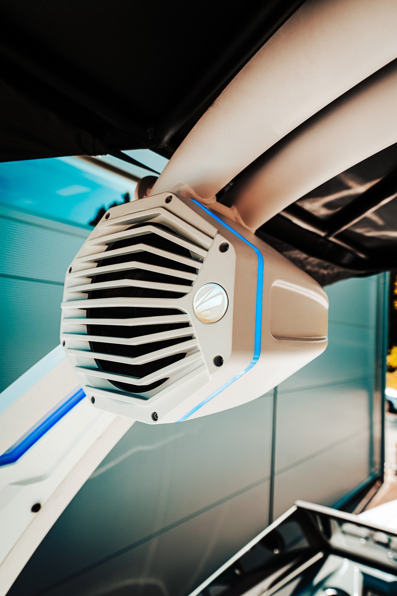 Катер Tige 22RZX 2023 / 22′ (6.7 м) / Мест 16 / Люксембург / Цена €179.9k