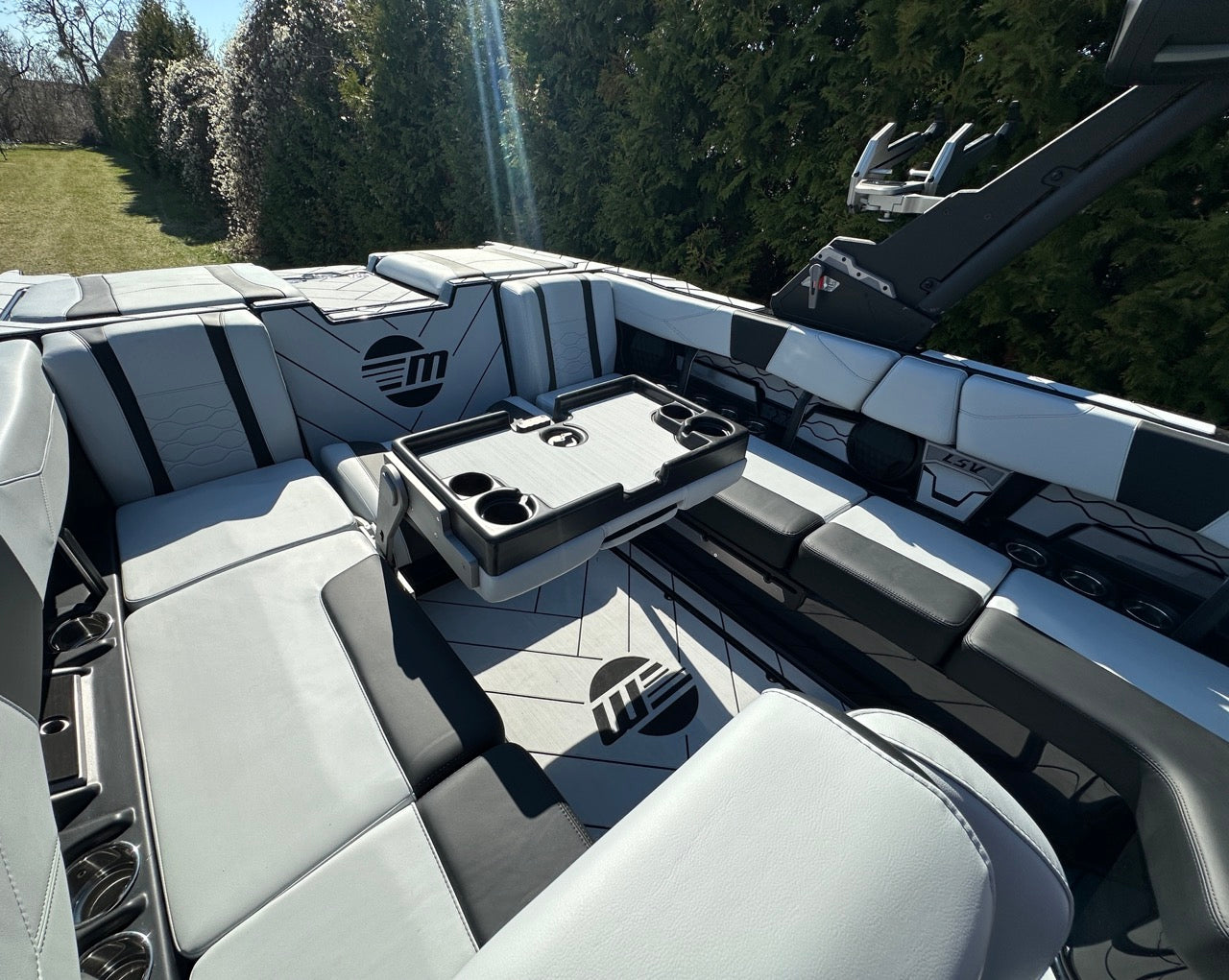 Malibu Wakesetter 23 LSV 2025 / 23'(7 m.) / Seating 16 / Austria / Price €247k