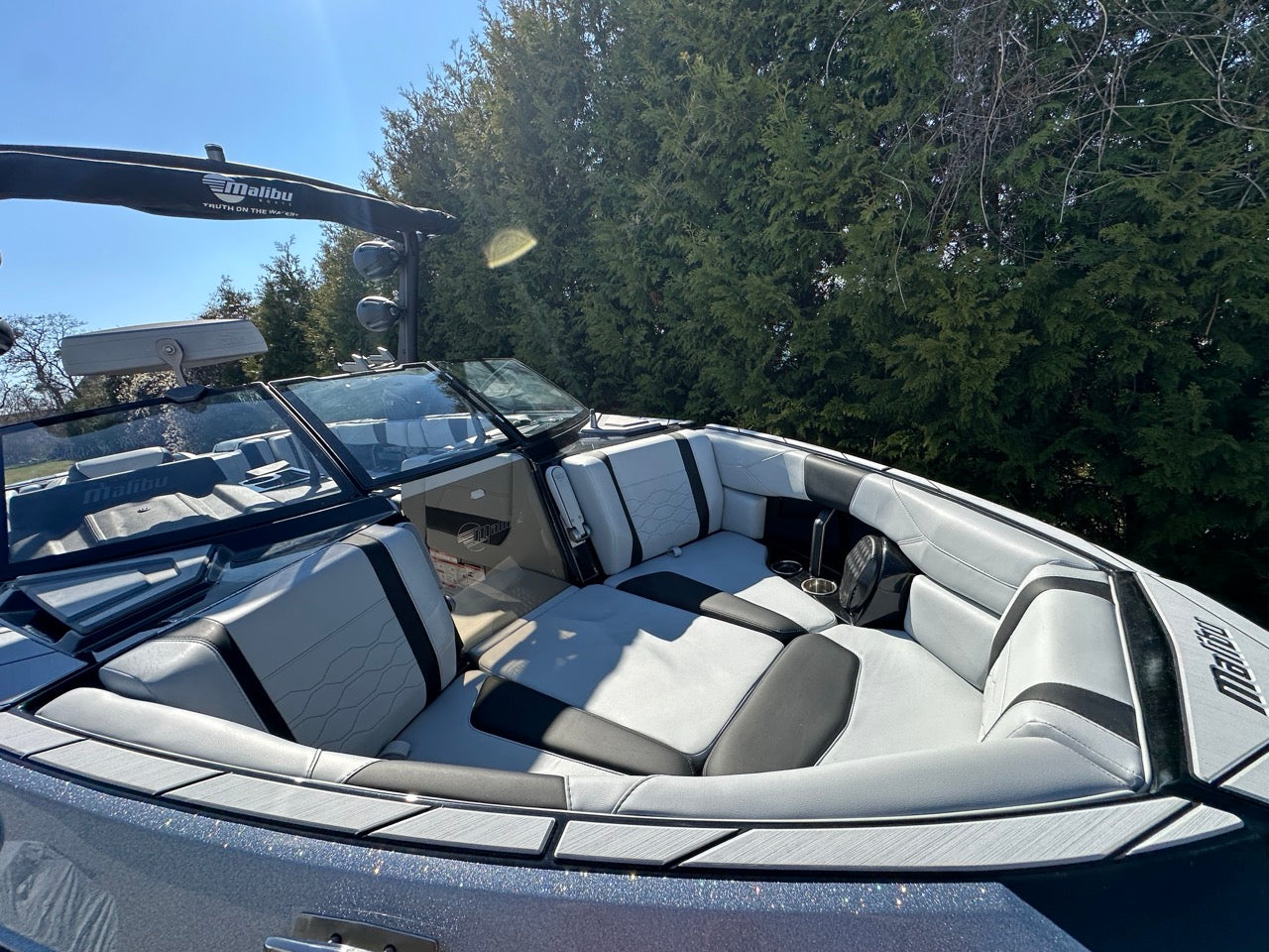 Malibu Wakesetter 23 LSV 2025 / 23'(7 m.) / Seating 16 / Austria / Price €247k