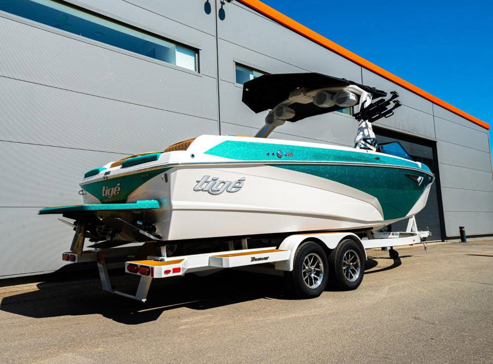 Катер Tige Z5 2023 / 25′5″ (7.75 m) / Мест 18 / Люксембург / Цена €186.9k