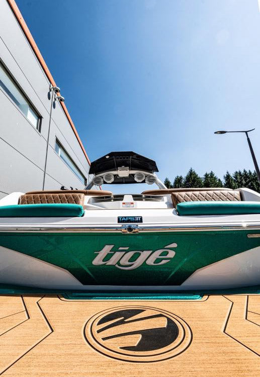 Катер Tige Z5 2023 / 25′5″ (7.75 m) / Мест 18 / Люксембург / Цена €186.9k