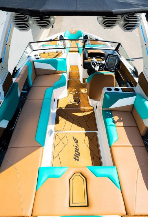 Катер Tige Z5 2023 / 25′5″ (7.75 m) / Мест 18 / Люксембург / Цена €186.9k