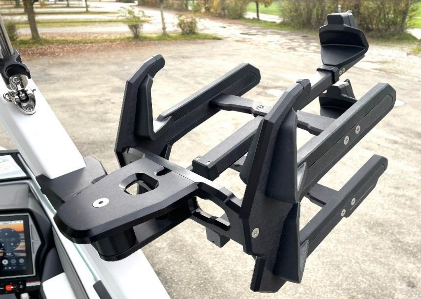 Tige Z3 2023 / 23′ (7.2 m) / Seating 16 / Germany / Price €143k