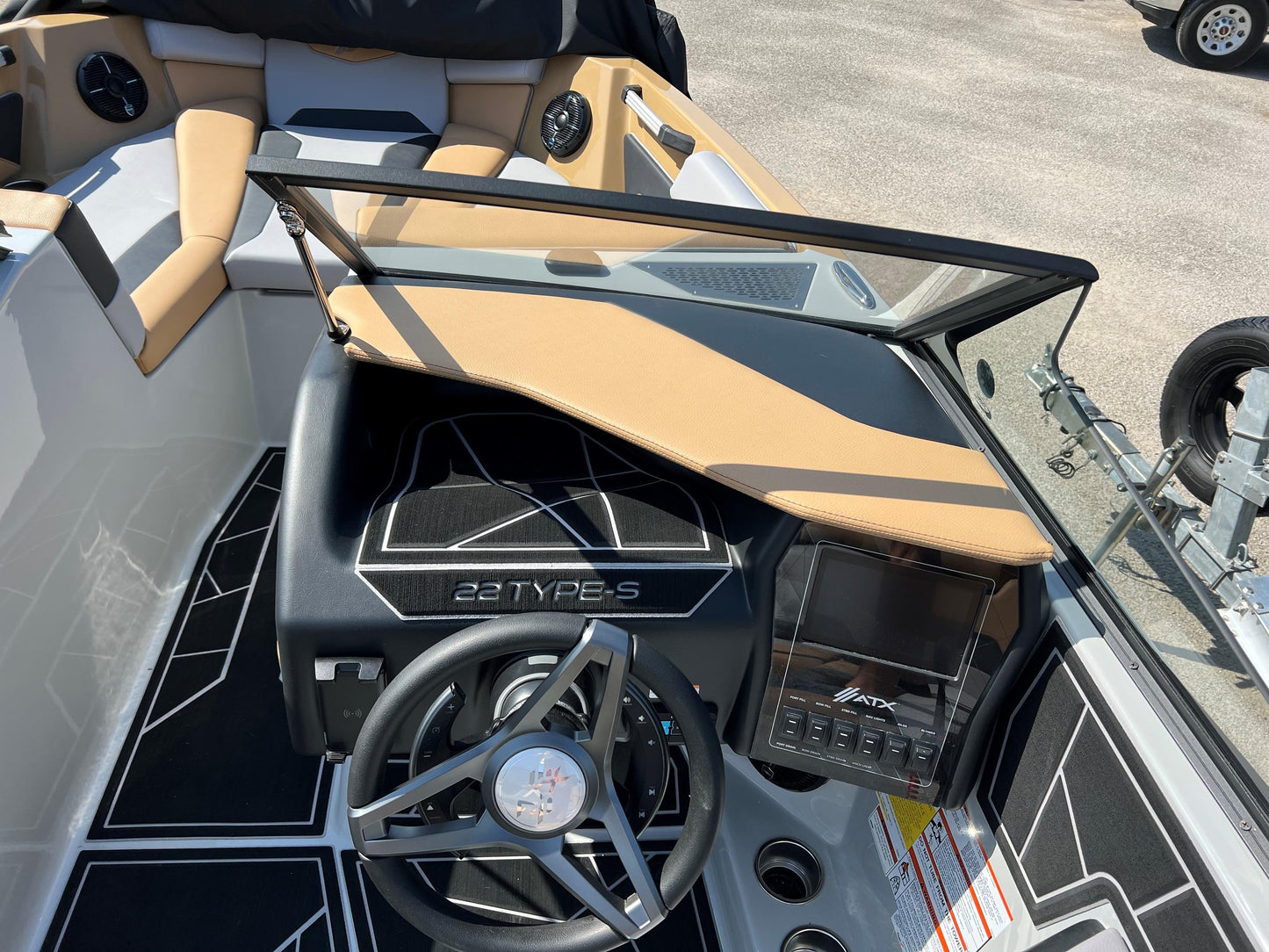 Катер ATX 22 Type-S 2024 / 22' (6.71 м.) / Мест 15 / Франция / Цена €129.9k